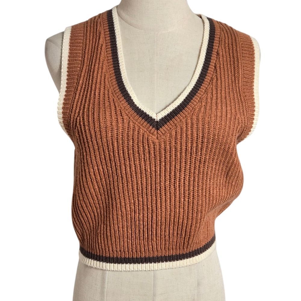 Garage Brown Sleeveless Cropped Sweater Vest